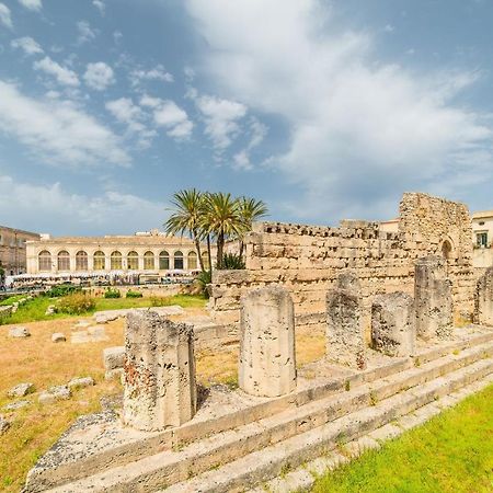 Ortigia And Temple Of Apollo Apartments Syracuse Exterior photo